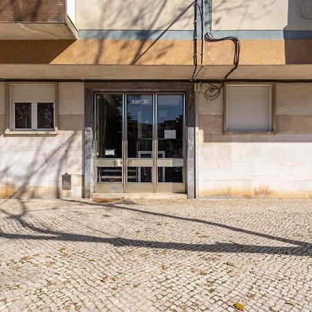 Akicity Benfica Stone Lisboa Екстериор снимка